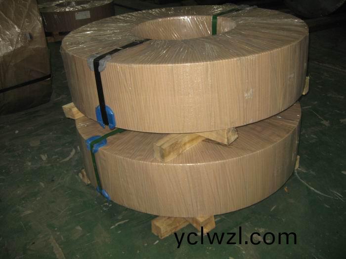 冷軋(ya)帶(dai)鋼成品纏(chan)繞+木架